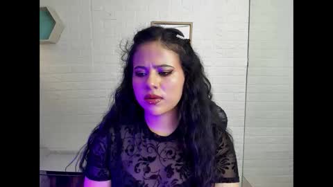 Dafne online show from 19, 9, 2025