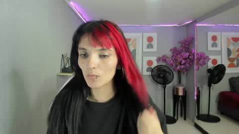 dafne huges online show from 10, 2, 2025