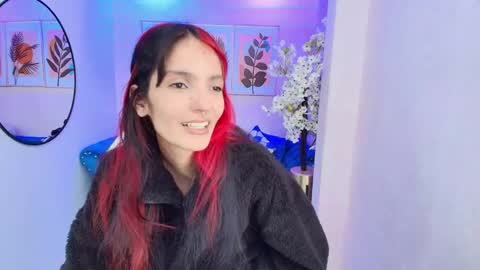 dafne huges online show from 6, 10, 2025