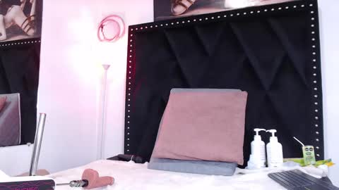 dafne_quenn online show from 15, 2, 2025