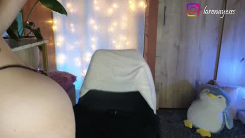 LORENA  online show from 11, 1, 2025