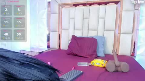 Dafnee online show from 12, 11, 2025