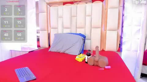 Dafnee online show from 15, 11, 2025