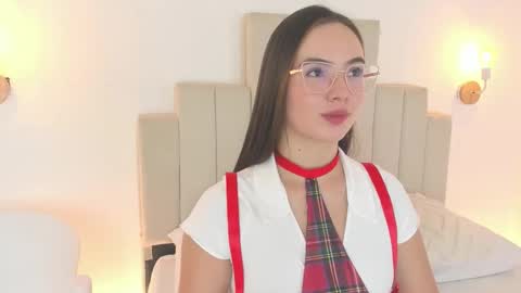 Snapshot of dafnevega chatting on 27, 10, 2025 Dafne online show from 27, 10, 2025