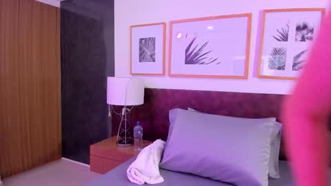 Dahian  online show from 4, 12, 2025