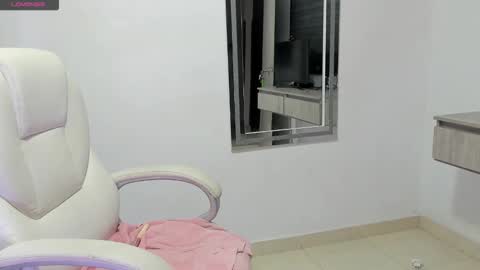 Dahian  online show from 25, 10, 2025