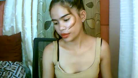 Snapshot of dahlia_123 chatting on 19, 12, 2024 Im Dahlia online show from 19, 12, 2024