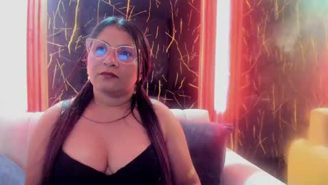 dahlia_vera23_aws online show from 20, 9, 2025