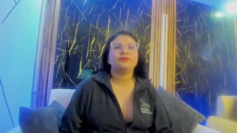 dahlia_vera23_aws online show from 22, 9, 2025