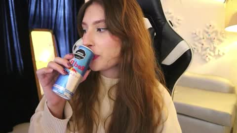 Lauren            online show from 3, 12, 2025