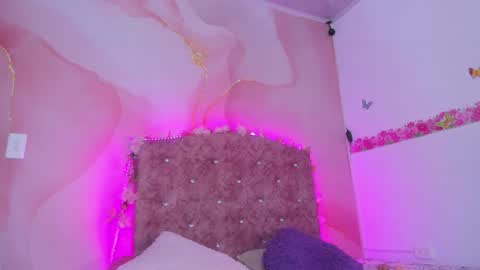 Snapshot of daisy__rose chatting on 31, 12, 2024 Dai online show from 31, 12, 2024