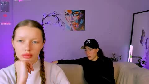 Snapshot of daisy_baby_ chatting on 19, 10, 2025 daisy online show from 19, 10, 2025