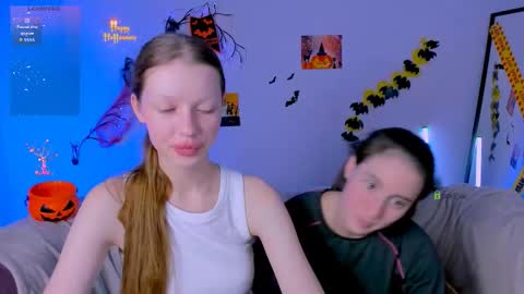 Snapshot of daisy_baby_ chatting on 22, 10, 2025 daisy online show from 22, 10, 2025