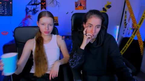 Snapshot of daisy_baby_ chatting on 4, 11, 2025 daisy online show from 4, 11, 2025