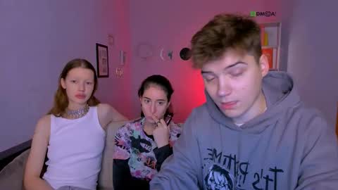 Snapshot of daisy_baby_ chatting on 15, 11, 2025 daisy online show from 15, 11, 2025