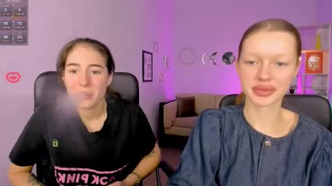 Snapshot of daisy_baby_ chatting on 22, 11, 2025 daisy online show from 22, 11, 2025