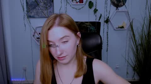 Little Di online show from 24, 1, 2025