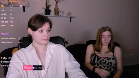 Little Di online show from 15, 2, 2025