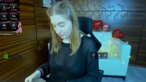 Little Di online show from 25, 2, 2025
