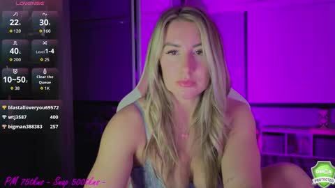 DaisyDeliciousxx online show from 23, 12, 2025