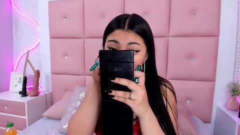 Mariana online show from 2, 12, 2025