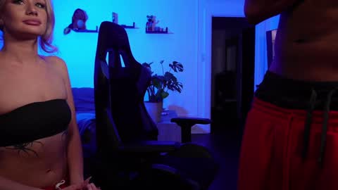 Snapshot of daisyy888 chatting on 13, 9, 2025 daisy online show from 13, 9, 2025