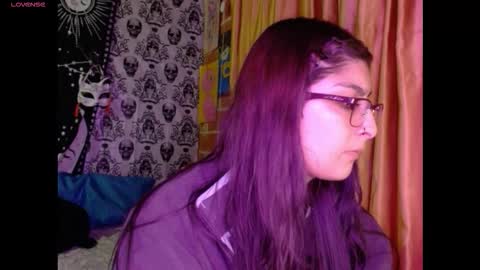    --  -- help me reach 100 hands up  online show from 25, 11, 2025