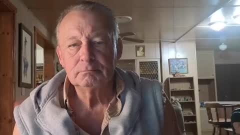 Snapshot of dakit2 chatting on 25, 11, 2025 dakit online show from 25, 11, 2025