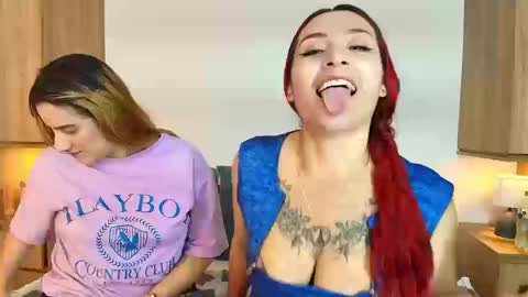 Dakota-Megan online show from 22, 9, 2025