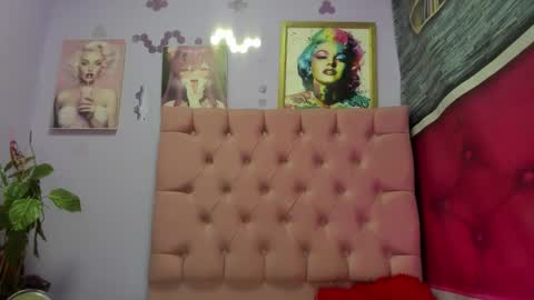 Mariana online show from 18, 10, 2025