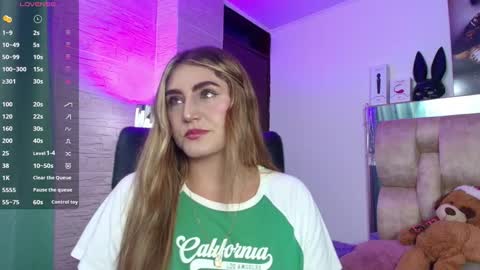 dakotarobbins_ online show from 15, 12, 2025