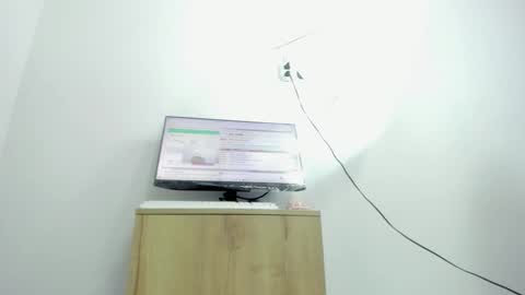 Snapshot of dalia_2 chatting on 15, 11, 2025 Ren online show from 15, 11, 2025