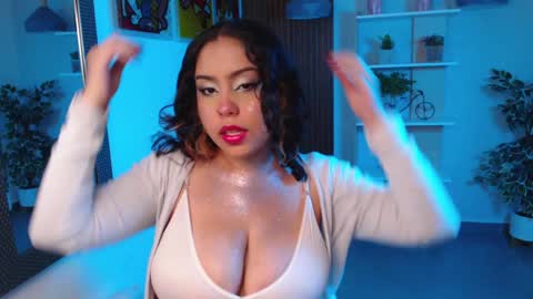 Dalila  online show from 4, 1, 2025