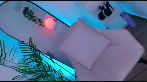 dalilathoms online show from 18, 3, 2026