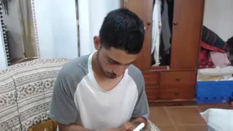 Snapshot of damian_29 chatting on 23, 11, 2025 Damian online show from 23, 11, 2025