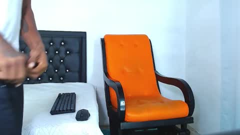 damian_hart_24cm online show from 18, 1, 2025