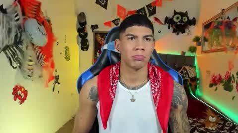 Damian online show from 24, 10, 2025