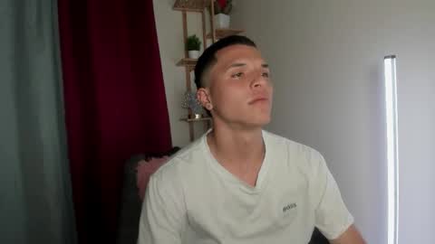 damian_vega13 online show from 7, 11, 2025