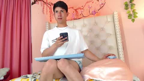 Damian online show from 8, 11, 2025