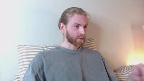 Snapshot of damien_diamond chatting on 12, 3, 2025 damien_diamond online show from 12, 3, 2025