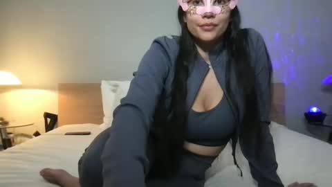 Damira Lux online show from 16, 2, 2025