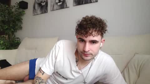 Snapshot of damon_522145 chatting on 23, 1, 2025 Alex online show from 23, 1, 2025