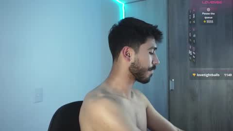 damon_frost online show from 16, 12, 2024