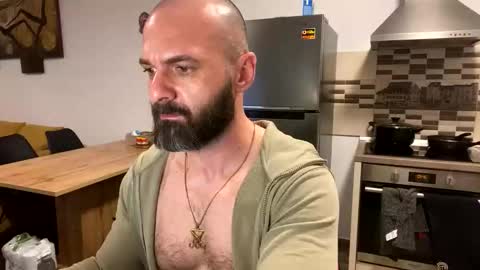 damonsalvatore222 online show from 10, 4, 2026