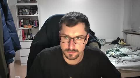 King Dan online show from 8, 12, 2024