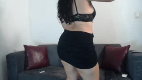 Dayana  online show from 24, 1, 2025