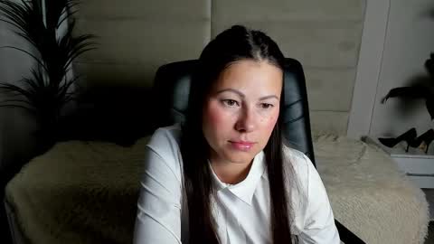 Snapshot of dana_dom chatting on 6, 10, 2025 Dana Dom online show from 6, 10, 2025