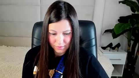 Snapshot of dana_dom chatting on 18, 10, 2025 Dana Dom online show from 18, 10, 2025