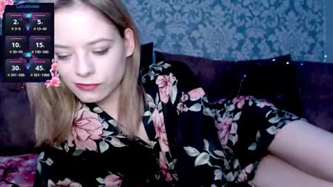 Dana SmileX online show from 8, 1, 2026