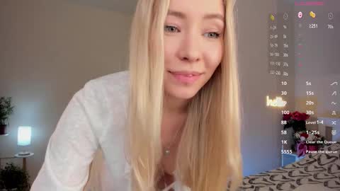 Snapshot of danabananaa chatting on 10, 10, 2025 Dana online show from 10, 10, 2025